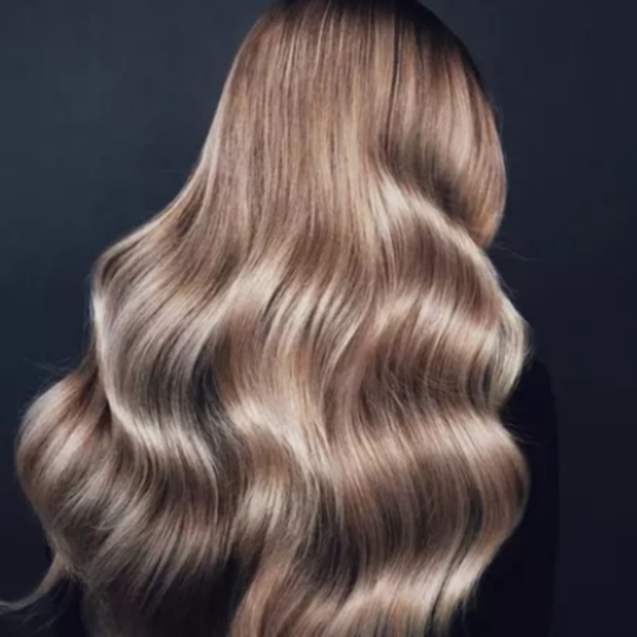 NWOT Kristin Ess Ultra Fine Workable Hairspray (missing lid) - Picture 2 of 4